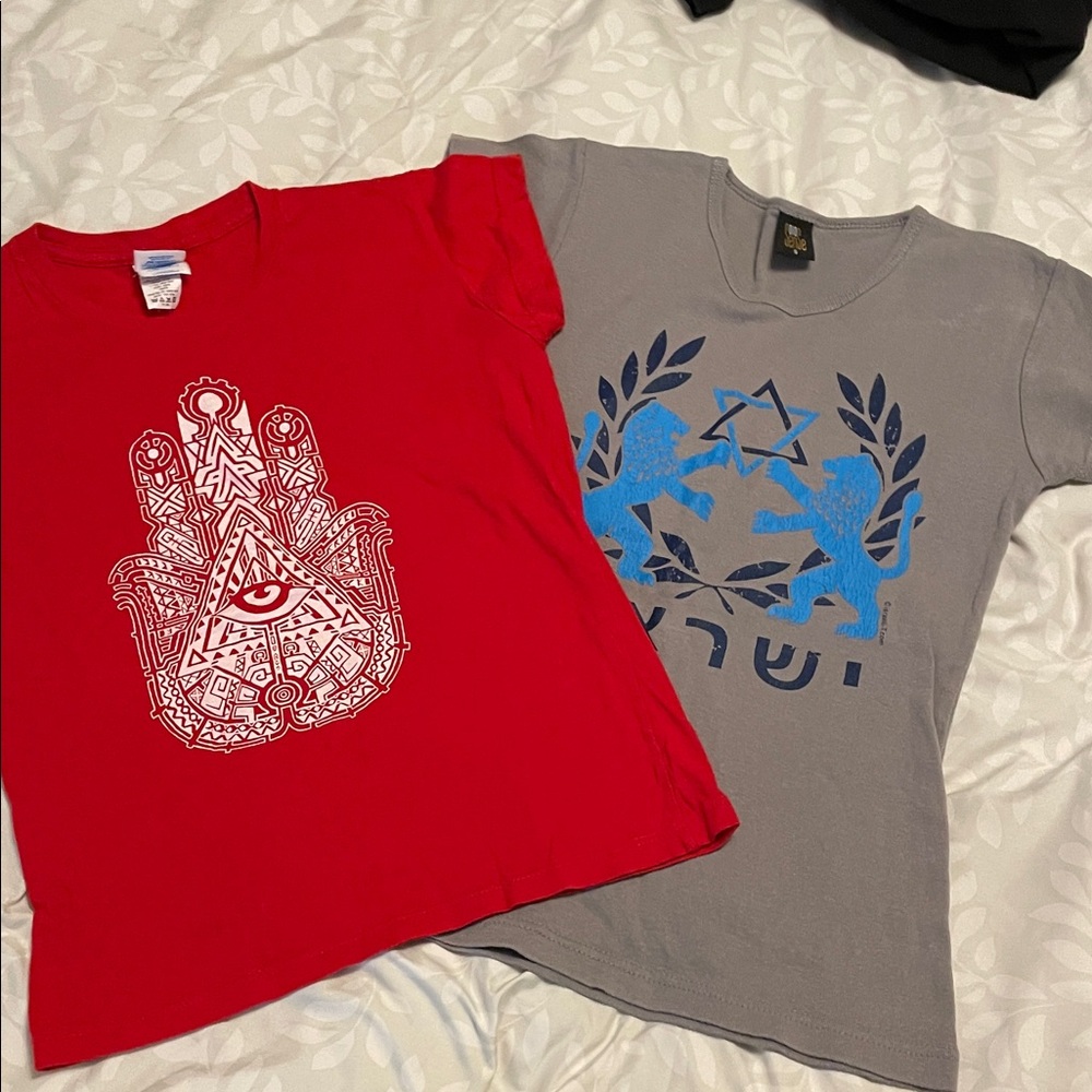 Red & grey Graphic Women's Tees from Israel